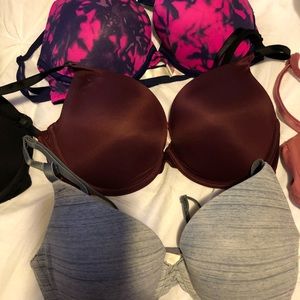 VS/pink bras